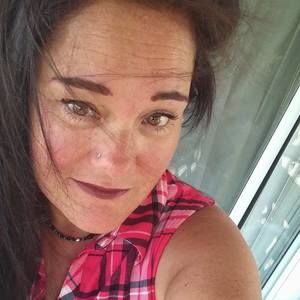 Meet your Posher, Valerie